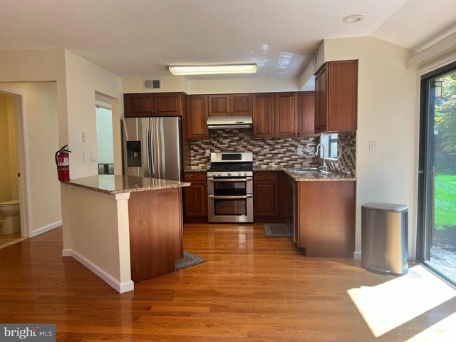80 SAYRE DRIVE, Princeton, NJ 08540
