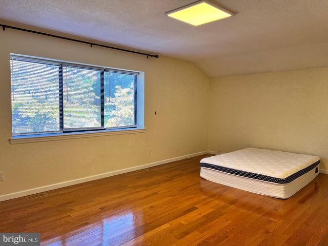 80 SAYRE DRIVE, Princeton, NJ 08540