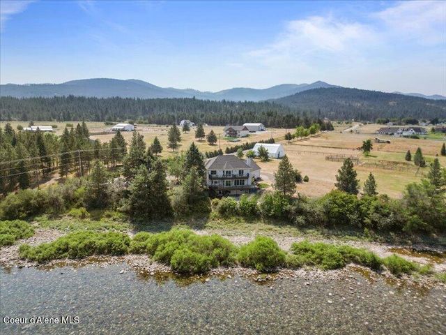 632 S RABBIT TRL, Post Falls, ID 83854