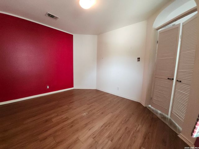 6907 Bluegrass Run, San Antonio, TX 78240