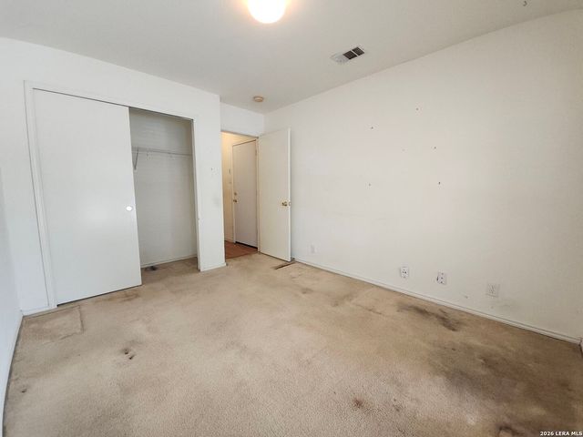 6907 Bluegrass Run, San Antonio, TX 78240