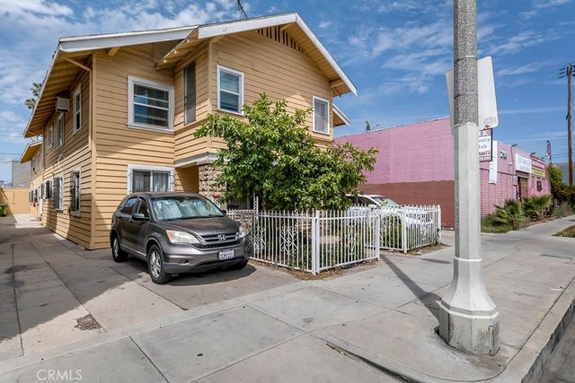2113 Venice, Los Angeles, CA 90006