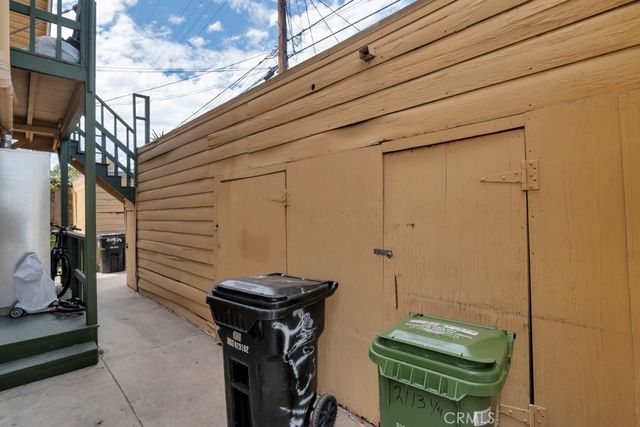 2113 Venice, Los Angeles, CA 90006
