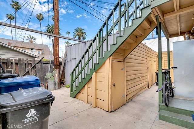 2113 Venice, Los Angeles, CA 90006