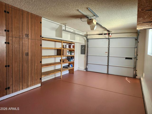 13205 N 100TH Avenue, Sun City, AZ 85351