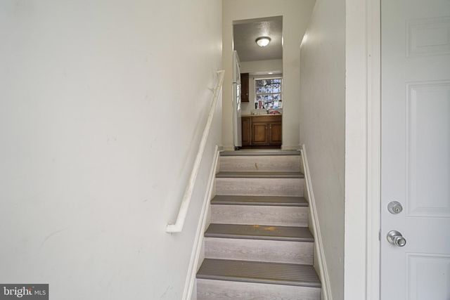 1909 HANOVER PIKE, Hampstead, MD 21074