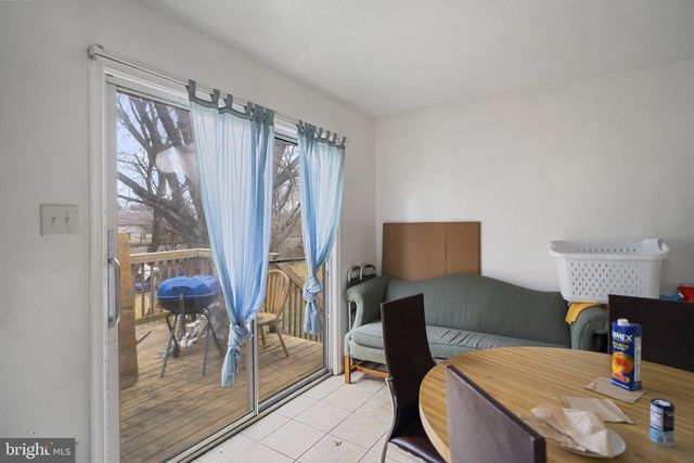 1909 HANOVER PIKE, Hampstead, MD 21074