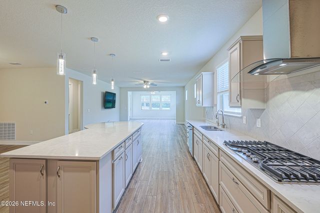 12 BENT LAKE Court, St. Augustine, FL 32095