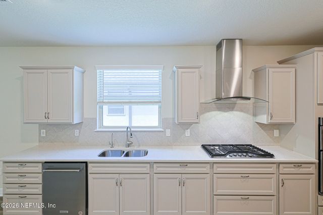 12 BENT LAKE Court, St. Augustine, FL 32095