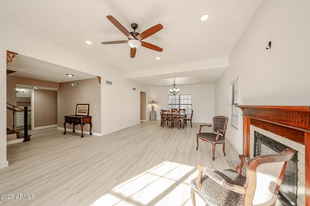 5440 W BERYL Avenue, Glendale, AZ 85302