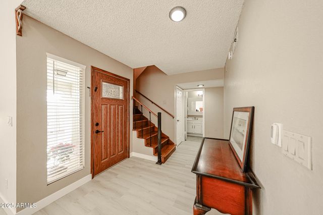 5440 W BERYL Avenue, Glendale, AZ 85302