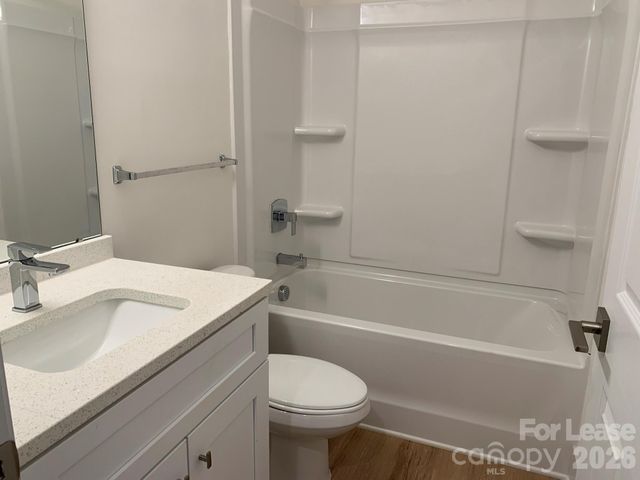 3515 Markland Drive 204, Charlotte, NC 28208