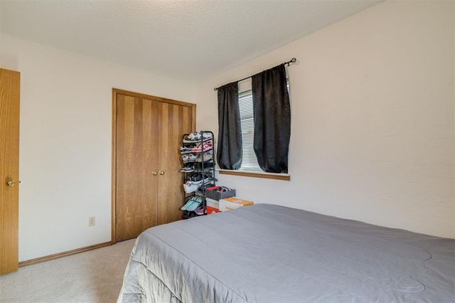 218 Klondike Drive, Yukon, OK 73099