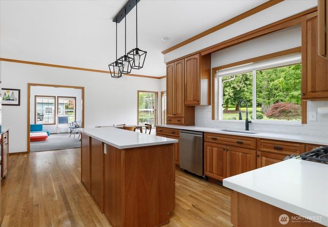 13790 Trumpeter Lane, Mount Vernon, WA 98273