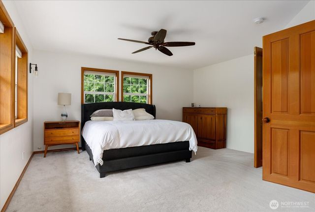 13790 Trumpeter Lane, Mount Vernon, WA 98273