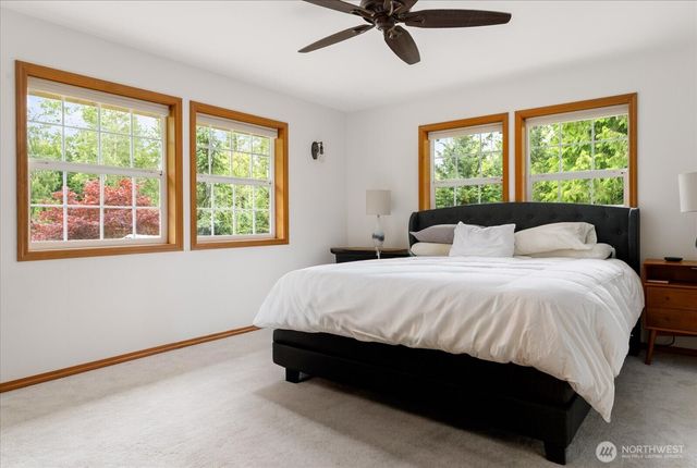 13790 Trumpeter Lane, Mount Vernon, WA 98273