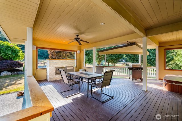 13790 Trumpeter Lane, Mount Vernon, WA 98273
