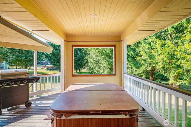 13790 Trumpeter Lane, Mount Vernon, WA 98273