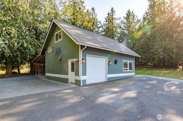 13790 Trumpeter Lane, Mount Vernon, WA 98273