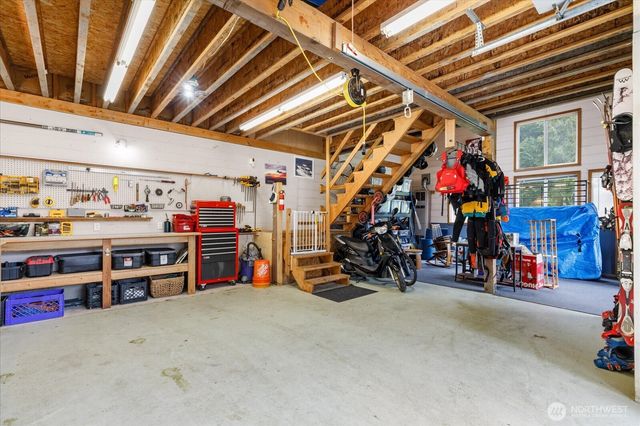 13790 Trumpeter Lane, Mount Vernon, WA 98273