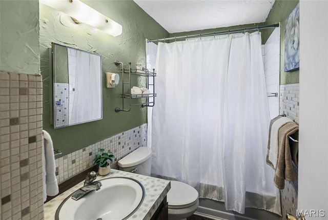 2535 E 28th Street, Granite City, IL 62040