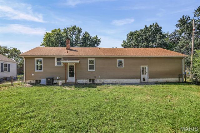 2535 E 28th Street, Granite City, IL 62040