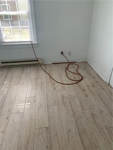 17348 Sebrell AVE, Courtland, VA 23837