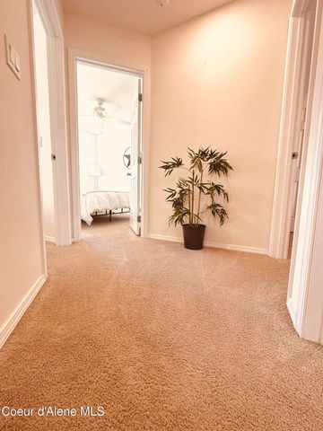 1627 E ZOEY CT, Post Falls, ID 83854