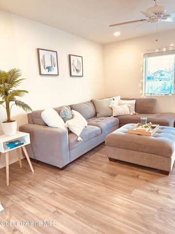 1627 E ZOEY CT, Post Falls, ID 83854