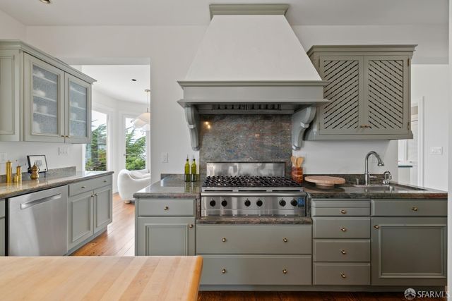 222 Maywood Drive, San Francisco, CA 94127