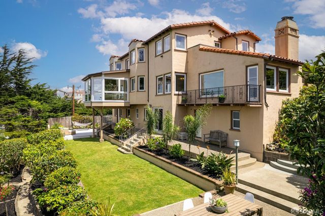 222 Maywood Drive, San Francisco, CA 94127