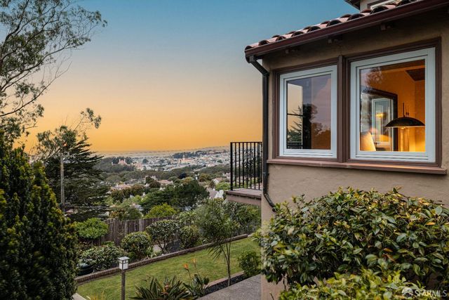 222 Maywood Drive, San Francisco, CA 94127