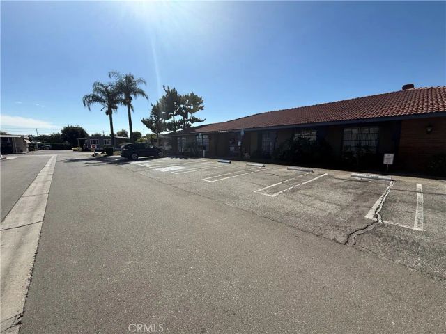 8801 ETON, Canoga Park, CA 91304