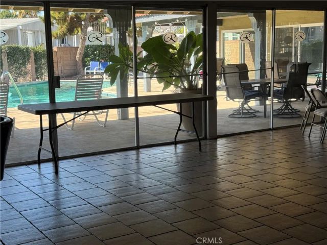 8801 ETON, Canoga Park, CA 91304