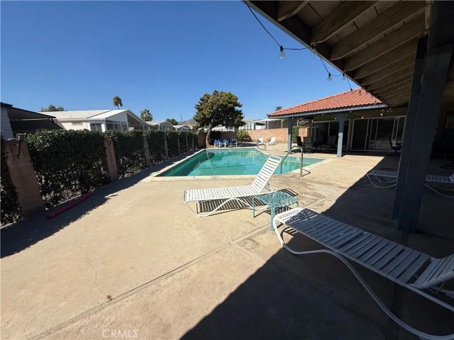 8801 ETON, Canoga Park, CA 91304