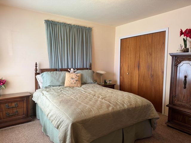 2007 HINKLE Street SE, Albuquerque, NM 87102
