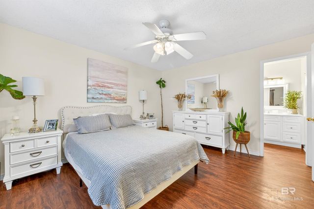 512 Lake Forest Boulevard 123F, Daphne, AL 36526