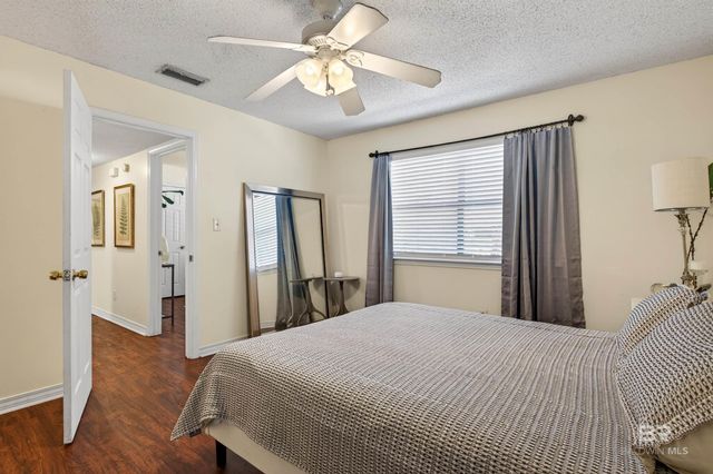 512 Lake Forest Boulevard 123F, Daphne, AL 36526