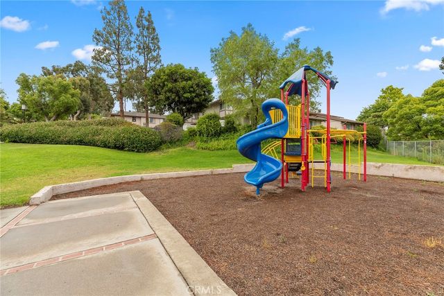 6431 New Gate, Yorba Linda, CA 92886