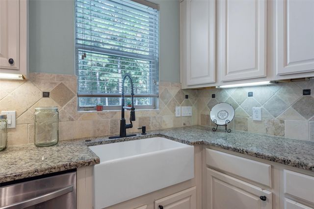 29300 Sorrel Lane, Waller, TX 77484