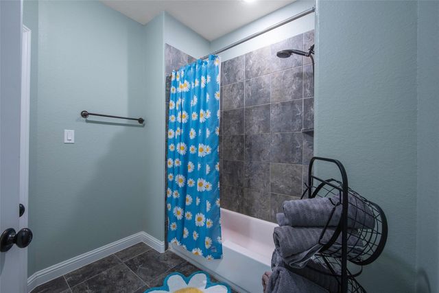 29300 Sorrel Lane, Waller, TX 77484
