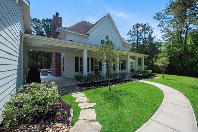 29300 Sorrel Lane, Waller, TX 77484