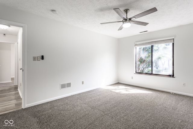 9350 Golden Leaf Way, Indianapolis, IN 46260
