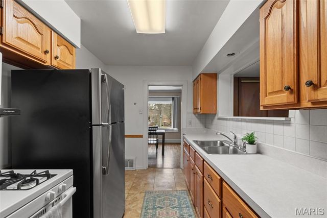 810 Webster Court, Rock Hill, MO 63119