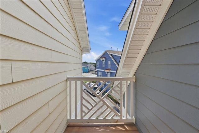 3732 Vintage Pointe PL, Virginia Beach, VA 23455