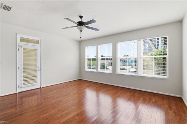 3732 Vintage Pointe PL, Virginia Beach, VA 23455