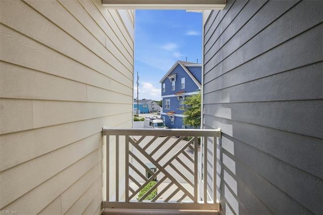 3732 Vintage Pointe PL, Virginia Beach, VA 23455