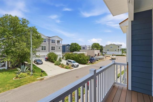 3732 Vintage Pointe PL, Virginia Beach, VA 23455