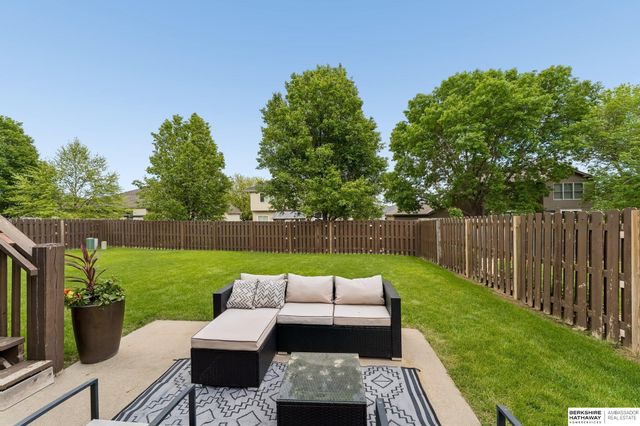5913 N 146 Avenue, Omaha, NE 68116