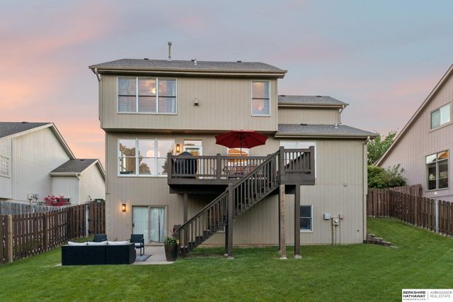 5913 N 146 Avenue, Omaha, NE 68116